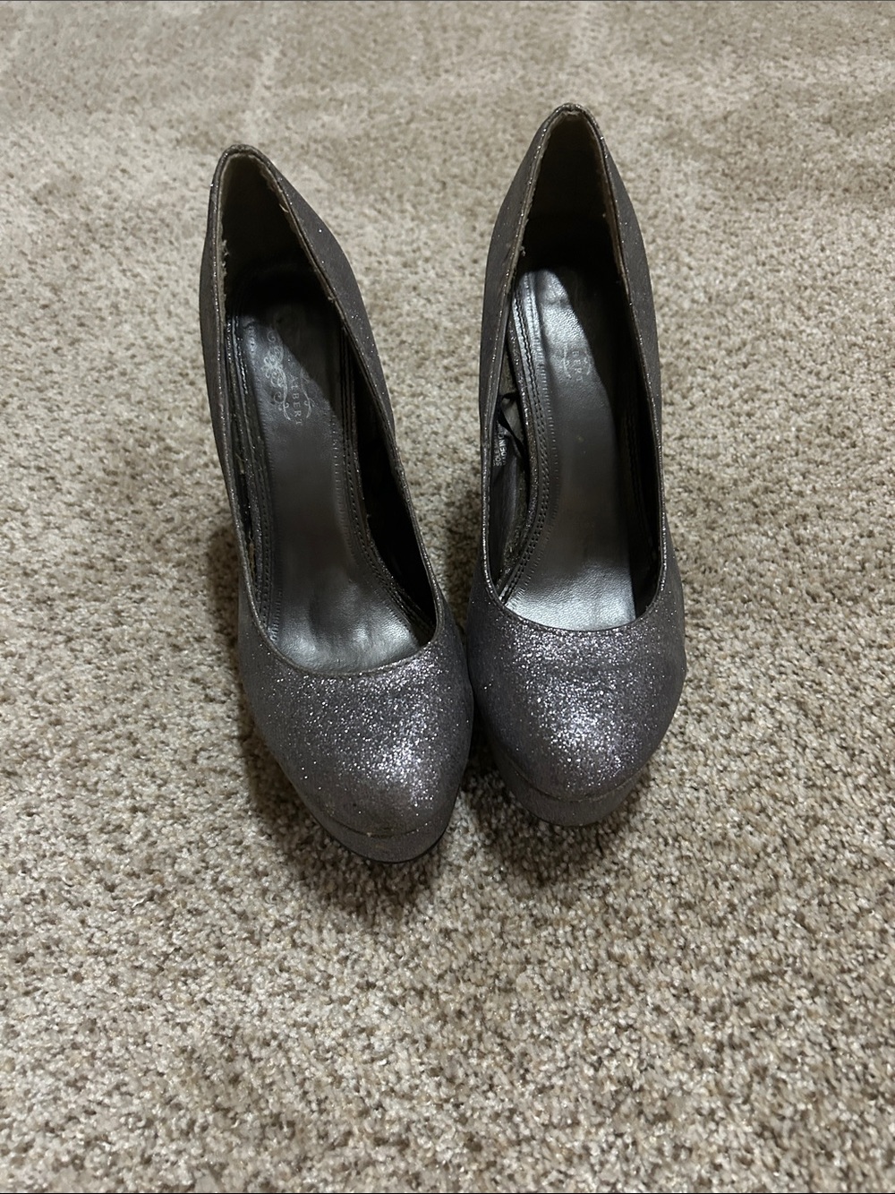 Charles Albert Gray Sparkle Platform Pumps